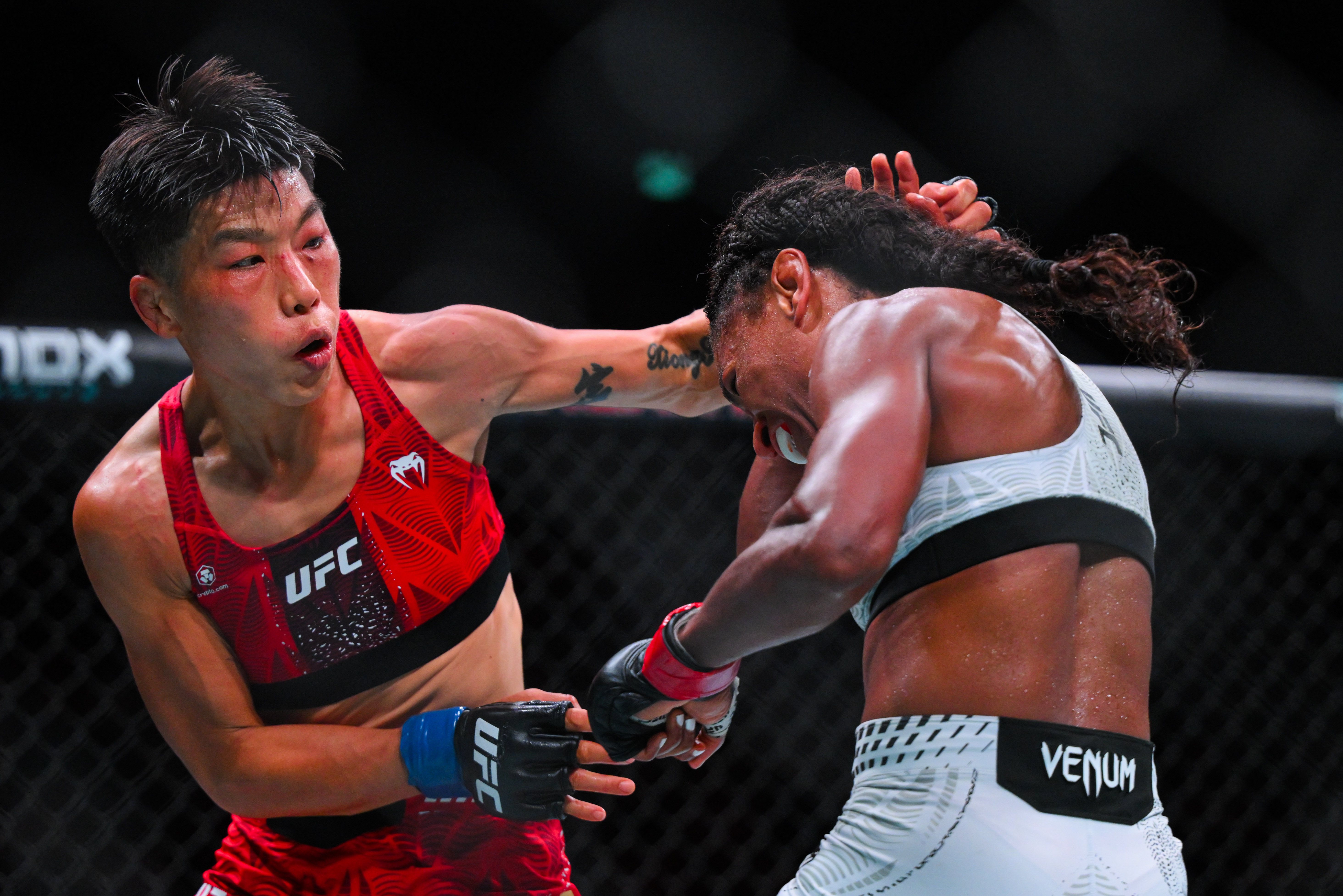 （体育）搏击——UFC格斗之夜澳门站赛况 - 图4