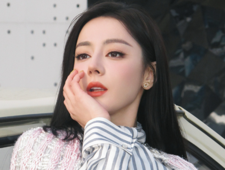 迪丽热巴爸爸开通社交账号，没关注女儿，仅发1条视频涨粉超17万 - 图4