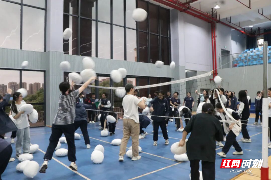 “压力减减减！”高考临近，湖南多地学校送的这波“减压大礼包”太上头了 - 图1