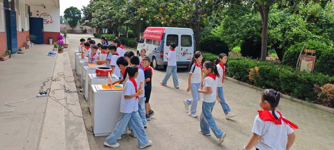 笃行科创 聚力惠民——濮阳市华龙区致敬广大科技工作者 - 图4