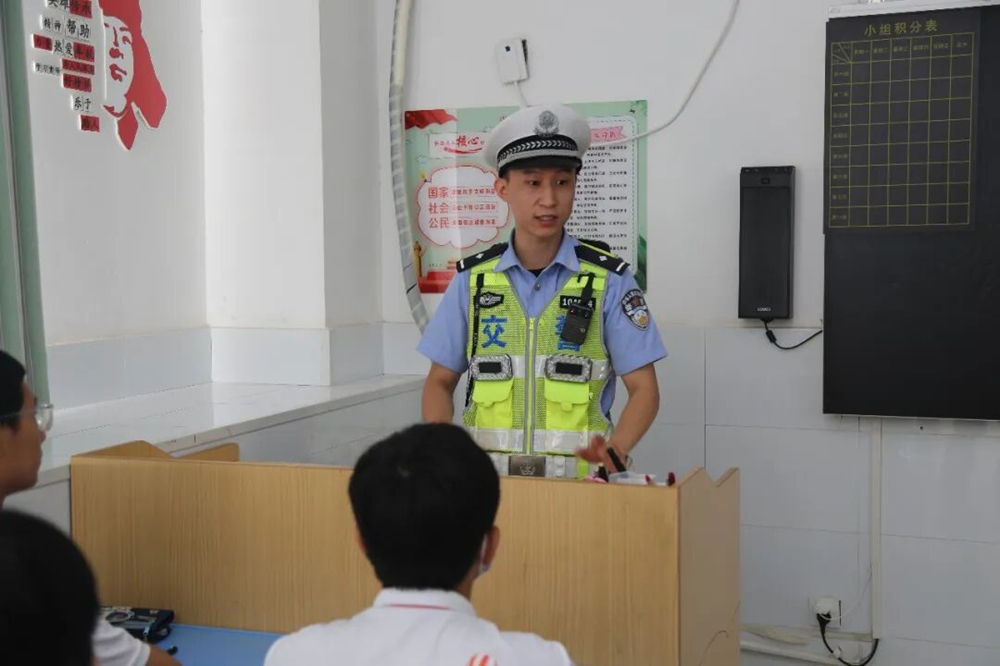 郑州市二七区漓江路小学“三育同心”教联体正式成立 - 图10