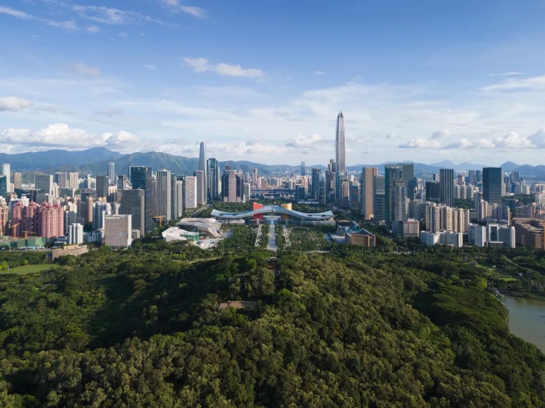 常住人口首破1800万：深圳凭什么逆势而上持续吸引年轻人？ - 图2