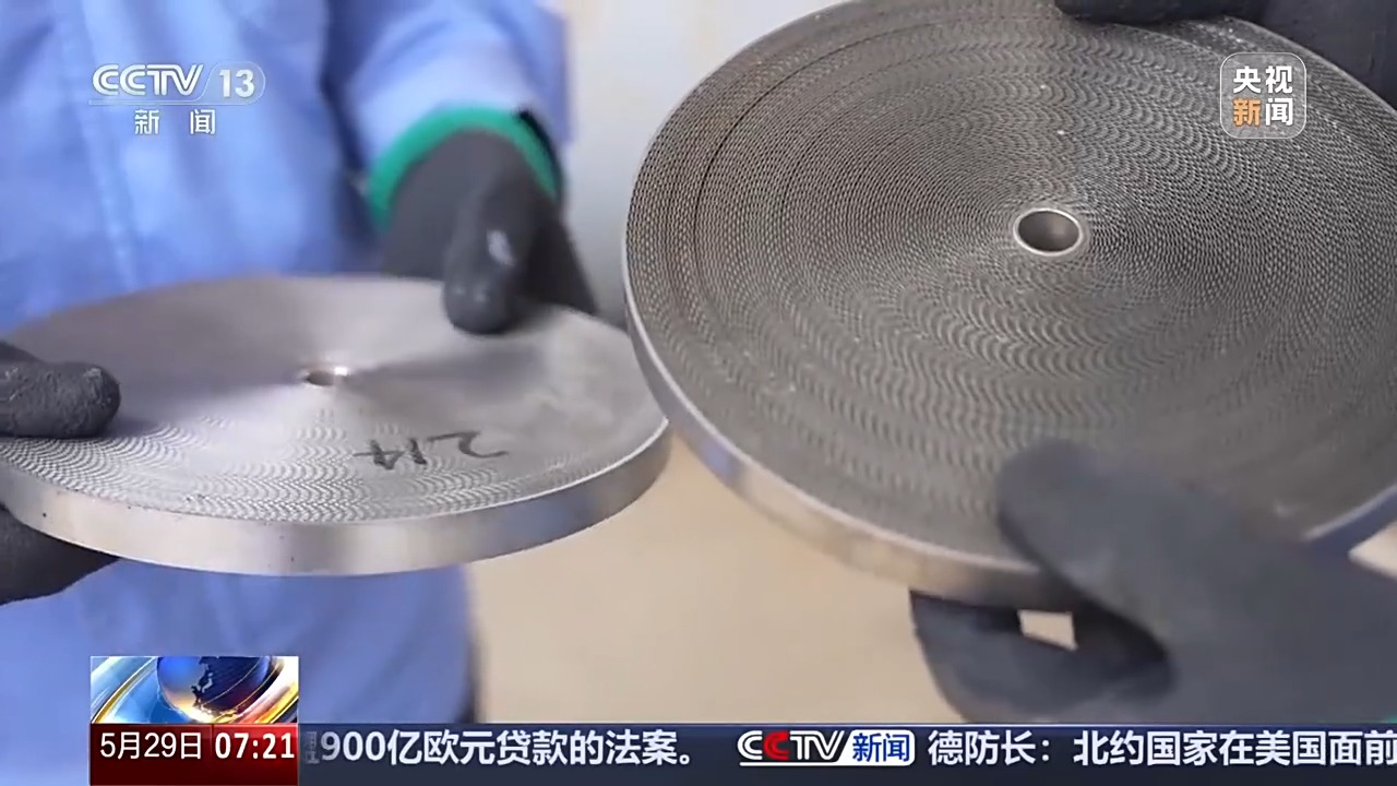 视频丨鸡蛋涂上“秘密涂料”高空坠落竟不碎？揭秘氢能安全极限试炼场 - 图9