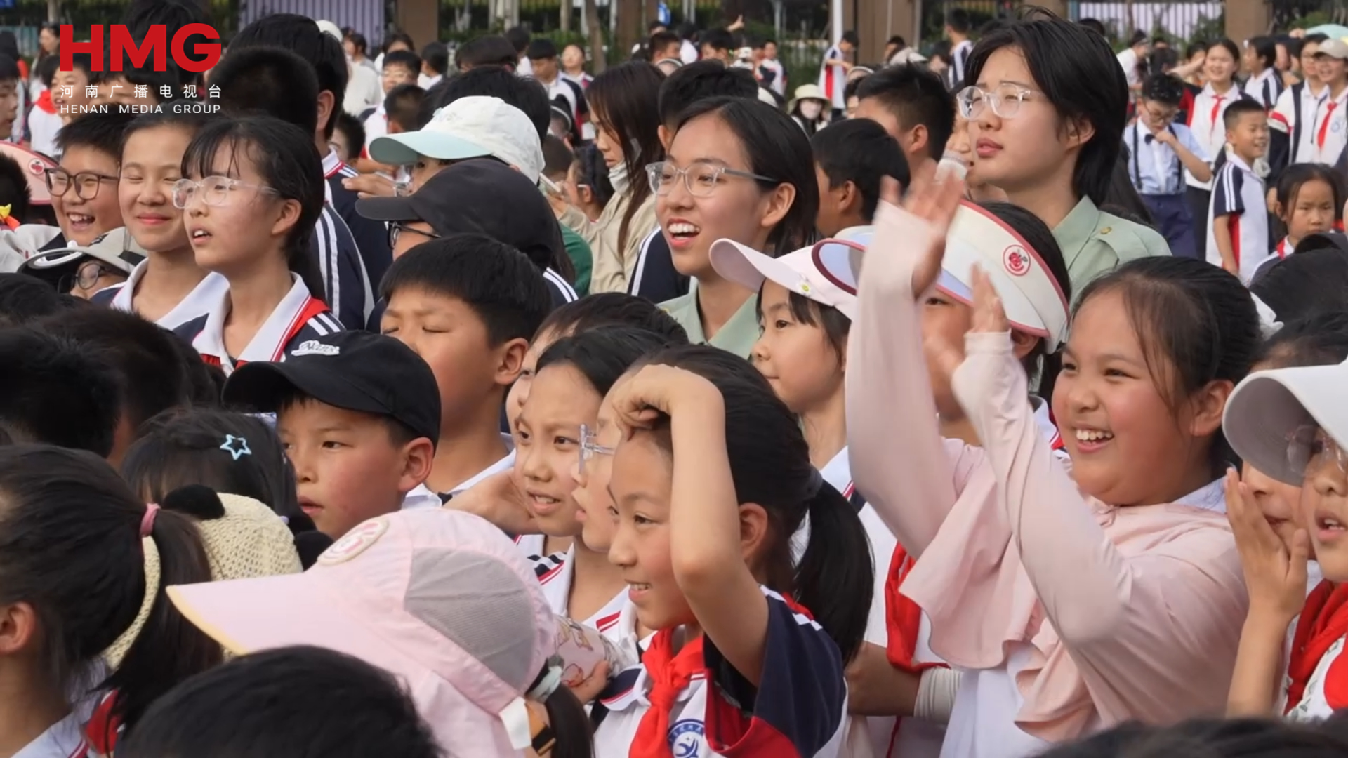 合唱展演庆“六一”！新乡学院附属中学用歌声传递梦想 - 图6
