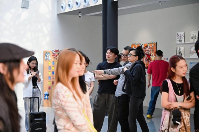 五色共生，艺启社区｜「最是红橙黄绿橘」青年先锋艺术群展 在方寸山当代艺术中心启幕 - 图7