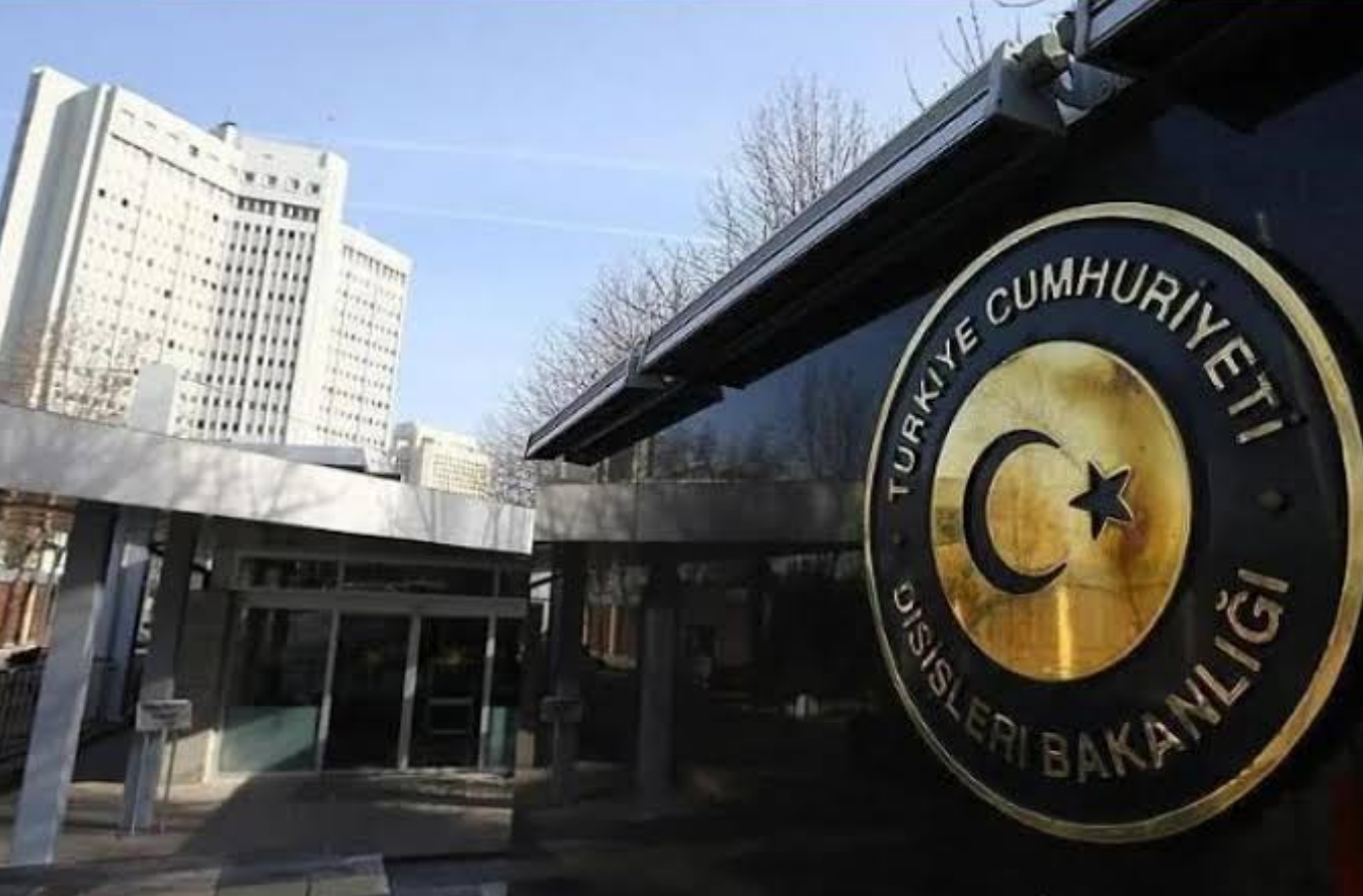 土耳其证实该国一艘货船在黑海遭无人机袭击 - 图1