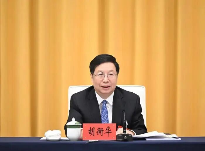 胡衡华，辞去重庆市长职务 - 图2