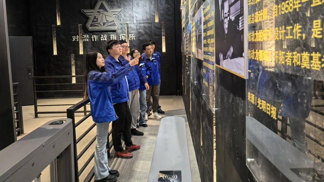 青春出彩 实干建功！筑港青年这young书写青春 - 图1