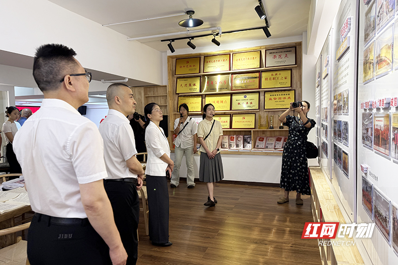 全省首个“小个专”党建工作室在株洲揭牌 - 图3