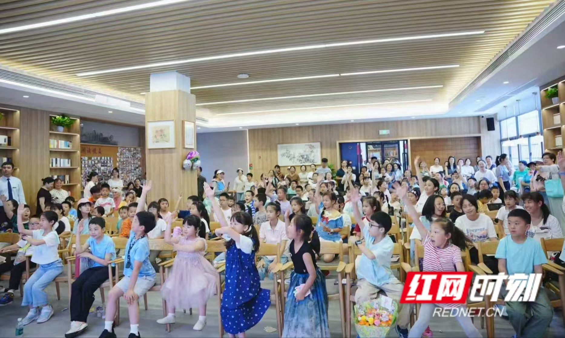 “六一”嘉年华亮相湖南省委机关图书馆 蔡皋携童趣书香陪孩子们过节 - 图3