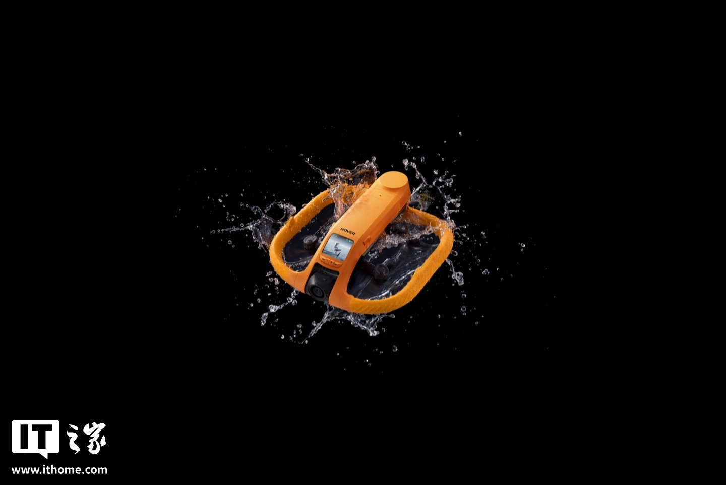 零零科技发布全球首款100%防水飞行相机哈浮AQUA，8999元起 - 图1