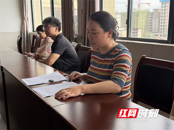 江永县职业中专学校举行“凝聚青年力量 共话职教未来”青年教师座谈会 - 图1