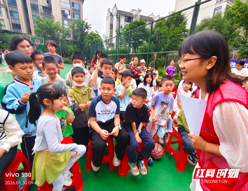 科普赋能美好生活 志愿点亮科技童心——张家界开展科普进社区志愿服务活动 - 图1