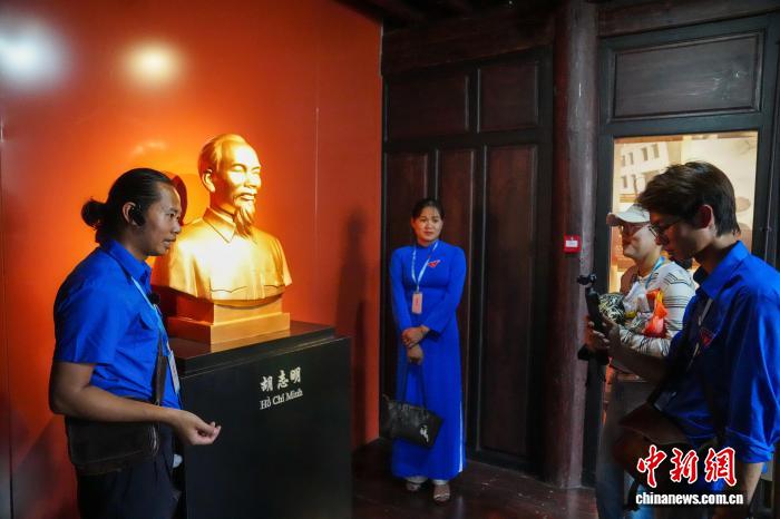 越南青年探访昆明胡志明旧居 见证中越传统友谊 - 图6