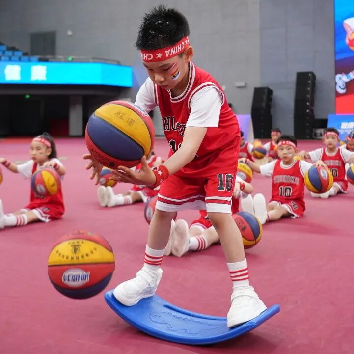 3000人见证！幼儿篮球操嘉年华燃动威海 - 图9