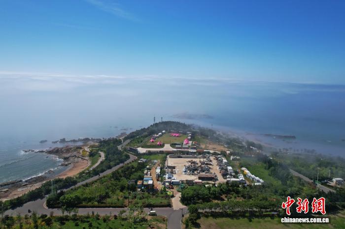 山东青岛再现平流雾景观 - 图5