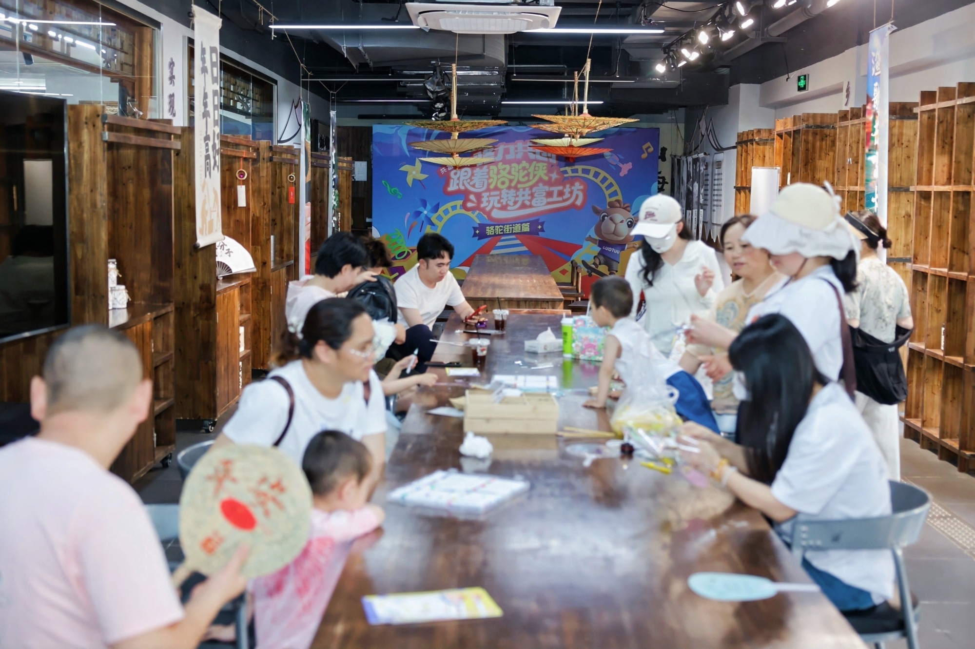 宁波骆驼街道：共富工坊进商圈 农文旅融合绘就幸福画卷 - 图2