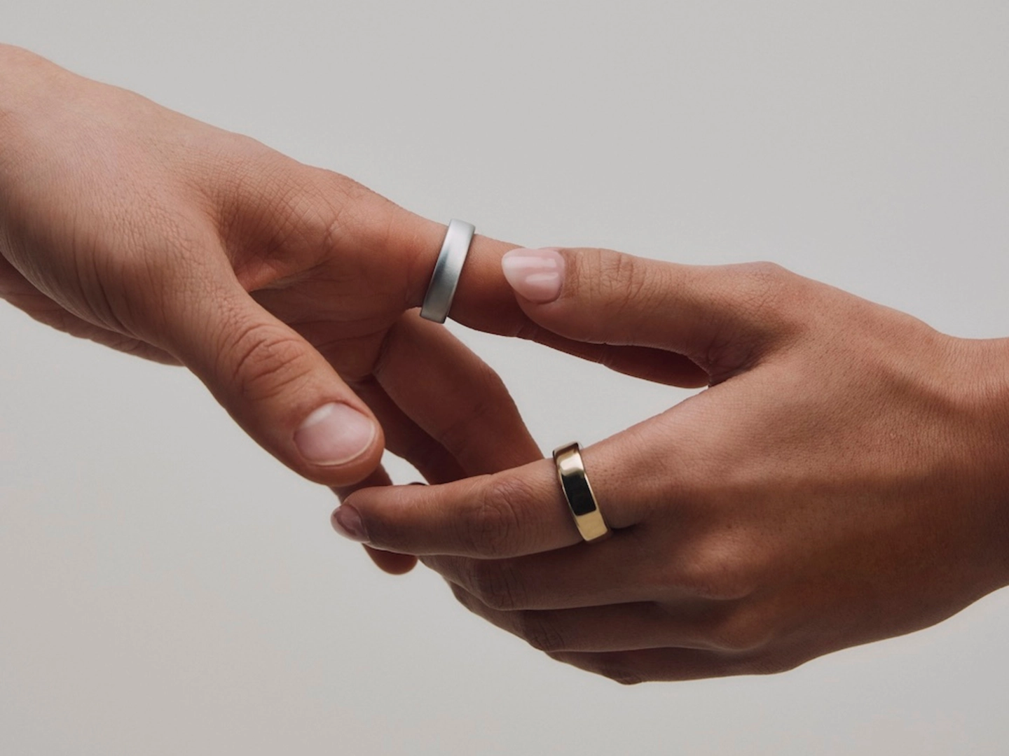 “全球最小的智能戒指”：Oura Ring 5发布 - 图3
