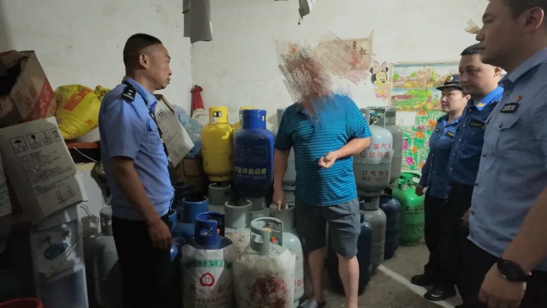 送水店藏61个液化气罐、无资质运输燃气……郴州6人涉燃气违法被行拘 - 图1