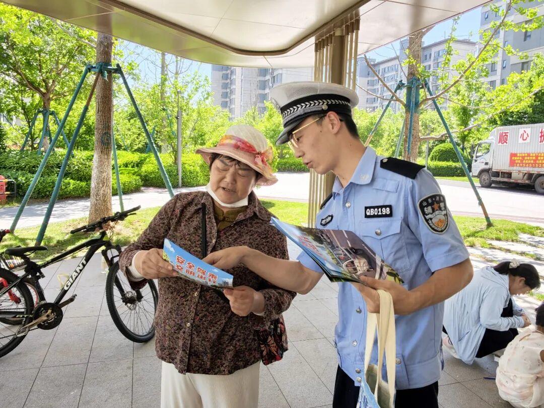 守护“萌娃”出行路！济南起步区为孩子们送上“六一”专属平安礼 - 图2