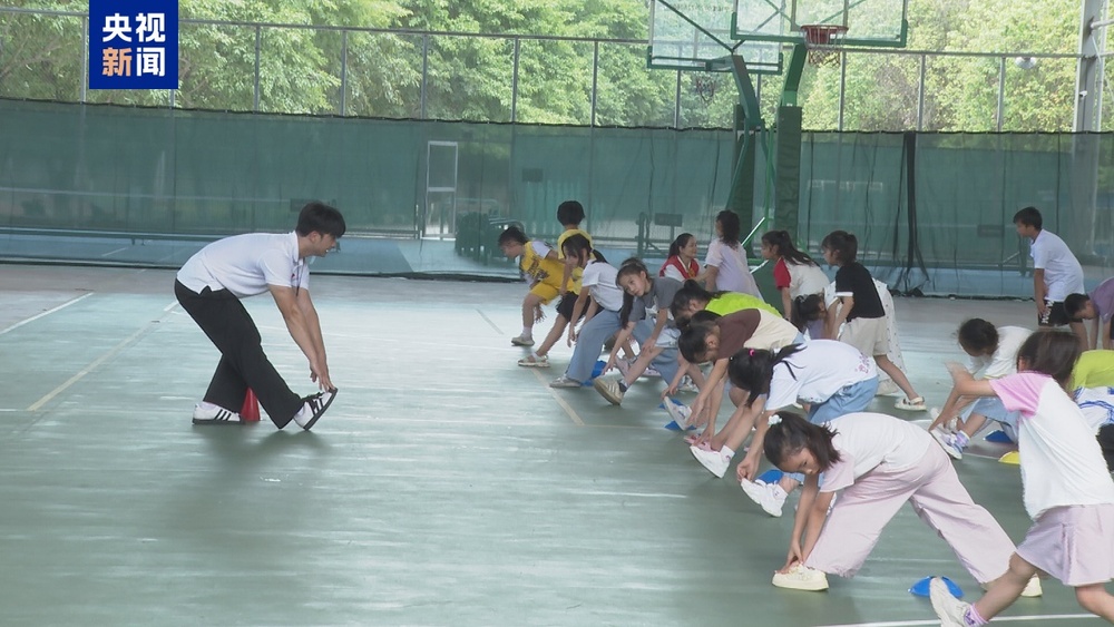 广西柳州受地震影响的市属45所学校已全部复课 - 图2