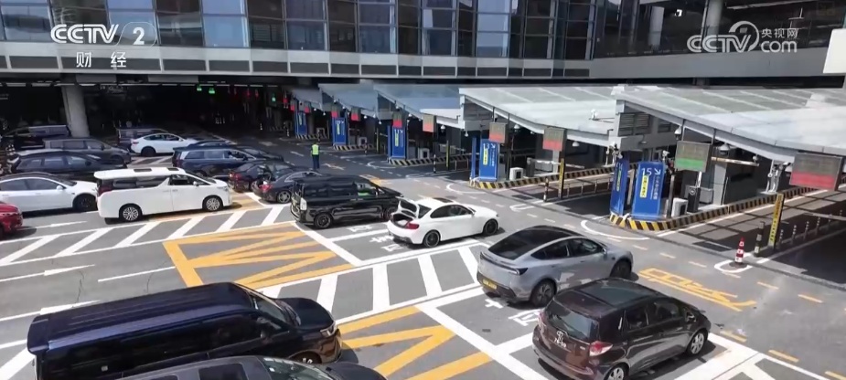 得益于便捷通关和大湾区火热文旅消费市场 珠港、珠澳跨境往来强劲增长 - 图2