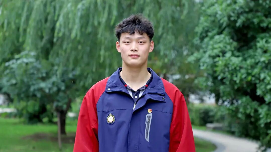 “老师，我晚点到，救个人！” - 图1