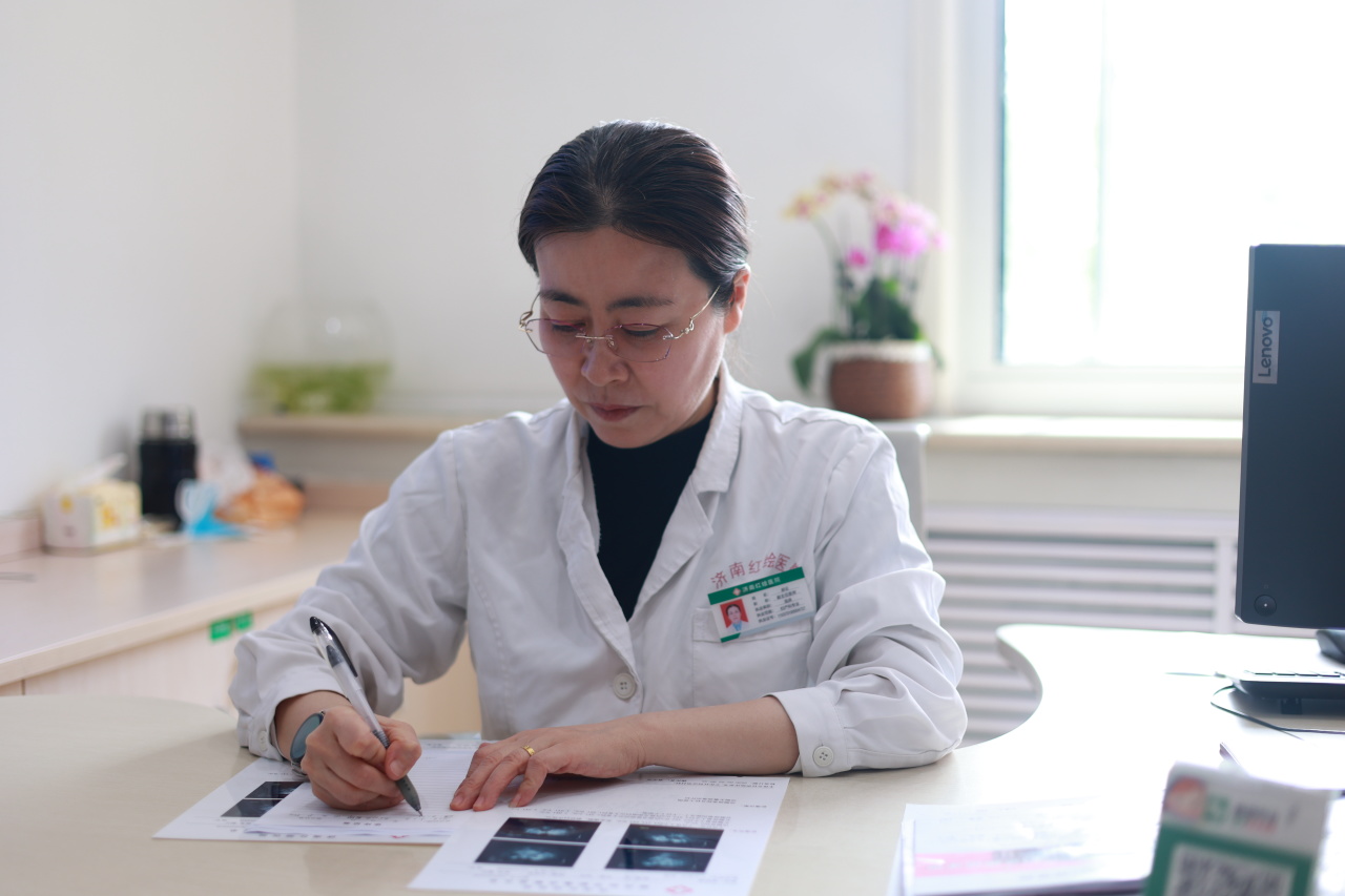 德州蔡女士二胎圆梦！两年不孕遇良医，精准诊疗喜得贵子 - 图2