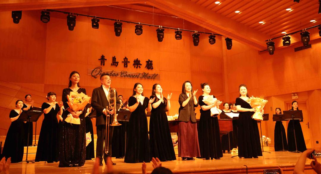 弘扬高雅艺术！“助飞的羽毛”女声合唱专场音乐会声润岛城 - 图7