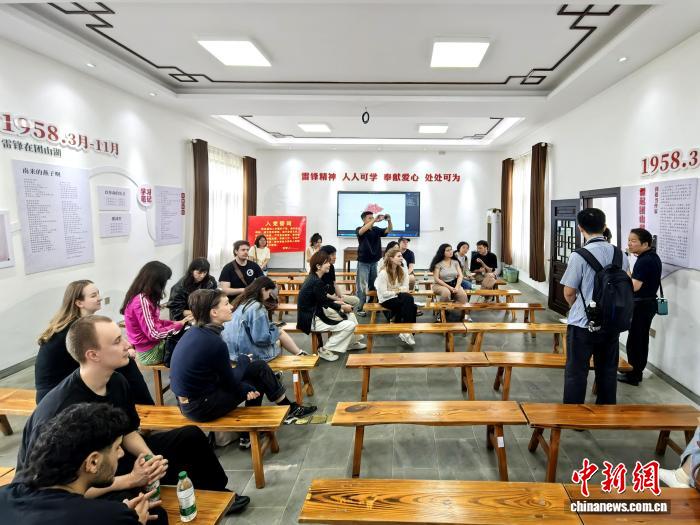 聚焦基层治理产业升级 德国青年长沙探寻乡村发展路径 - 图1