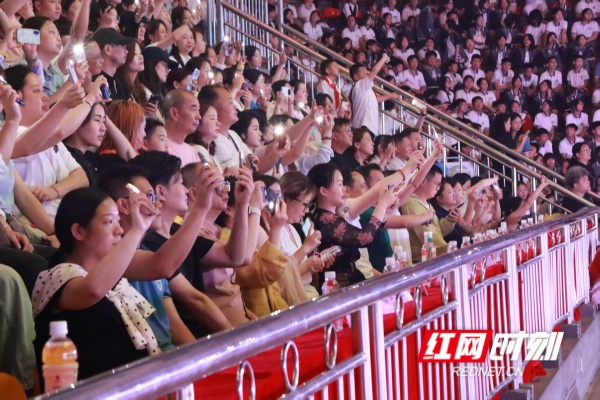 当家长会遇上社团节！长沙同升湖学校演绎家校共育“最美双向奔赴” - 图3