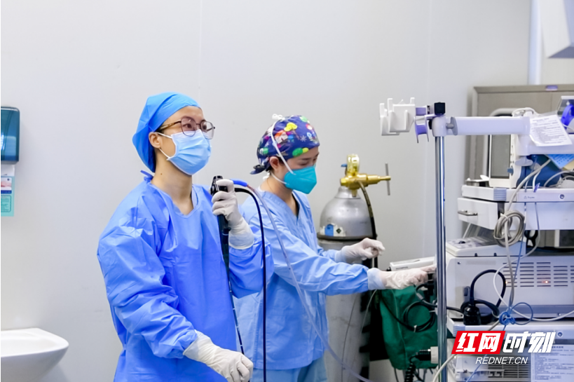 湖南省五一劳动奖章丨郴州市第一人民医院邓莉荣：以匠心致初心 以仁术护健康 - 图3