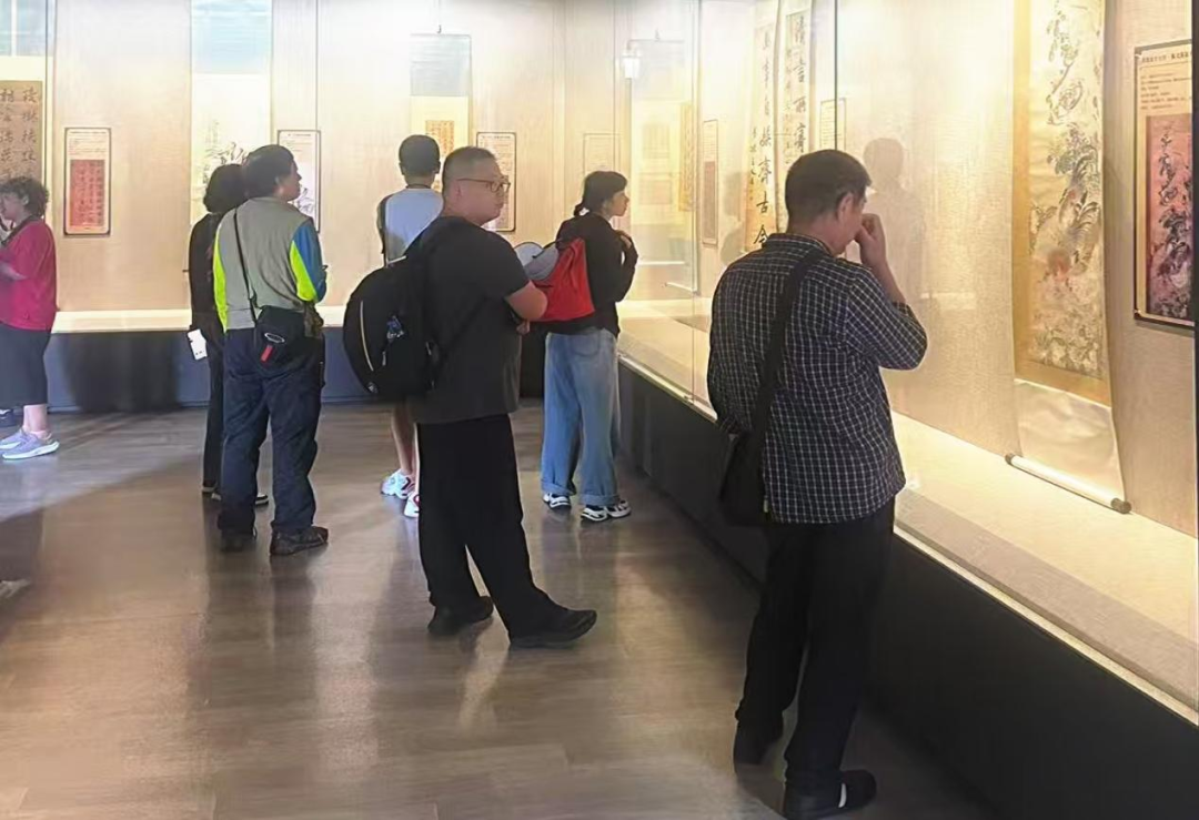 泰山气韵入墨来，清代书画精品展亮相泰安市博物馆 - 图1