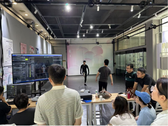 万万没想到！千万热度漫剧，竟是日照5名大学生10天做出来的 - 图4