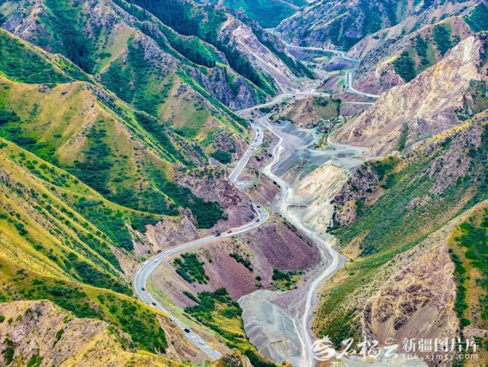 新疆：独库公路将于6月1日起开放通行 - 图1