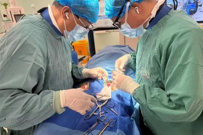 重庆医科大学附属永川医院救治77岁大爷 - 图1