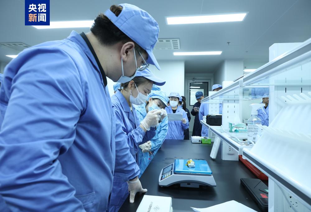 中国空间站第十批科学实验样品返回并交付科学家 - 图2