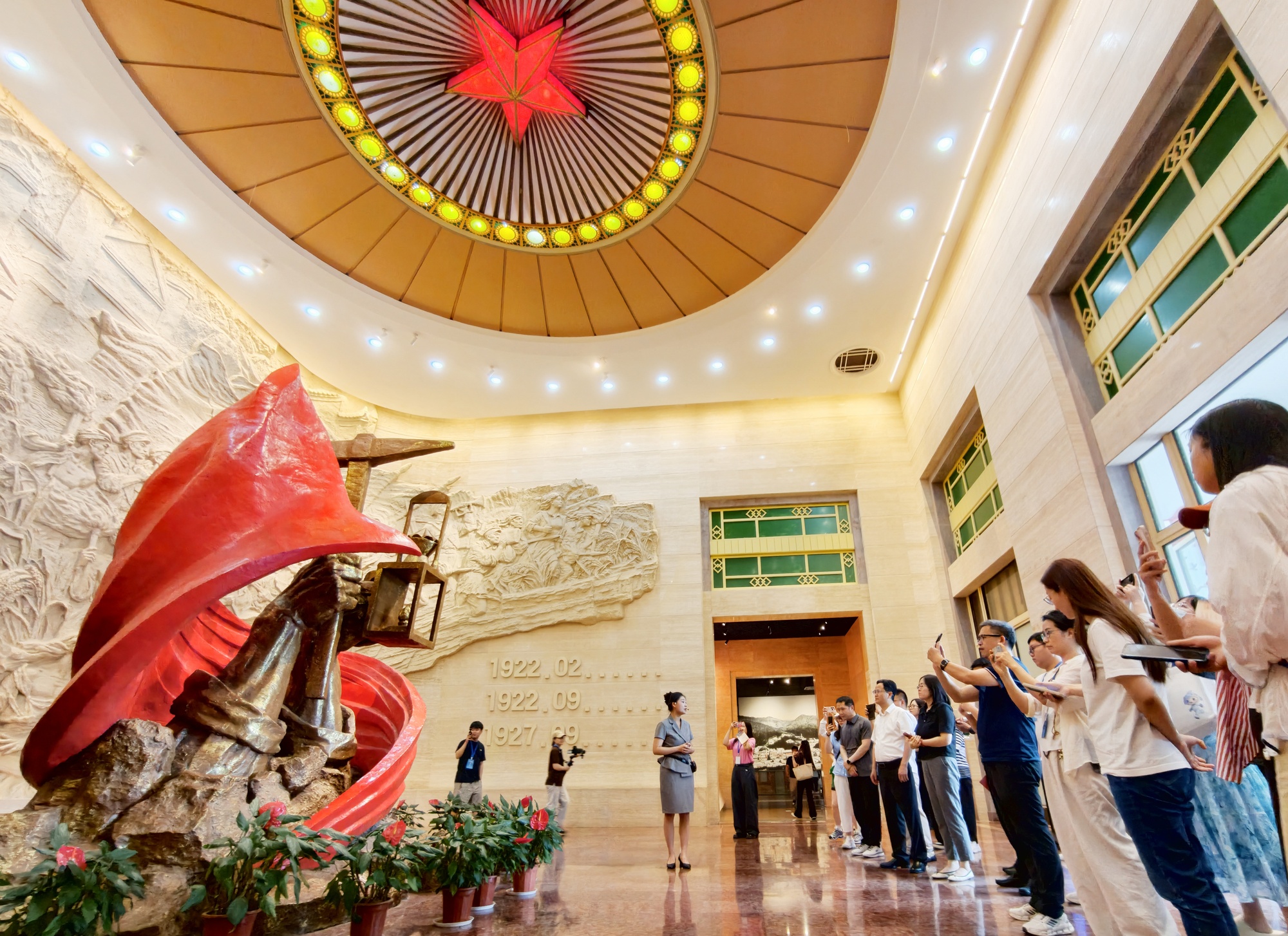 E法同行 赣鄱红韵｜萍乡：一场跨越百年的法治“心”引力 - 图1