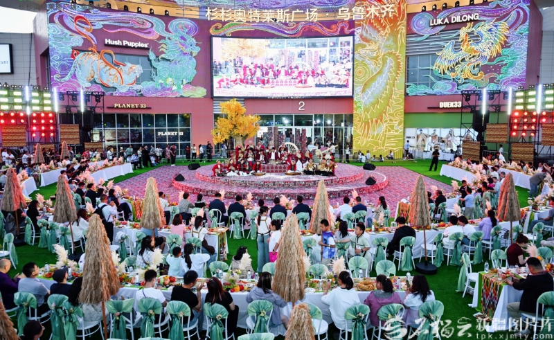 消费热潮涌动 新疆假日经济活力迸发 - 图3