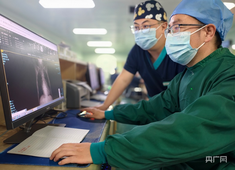 「四季健康驿站」远离烟草健康无忧 专家科普守护心肺平安 - 图2