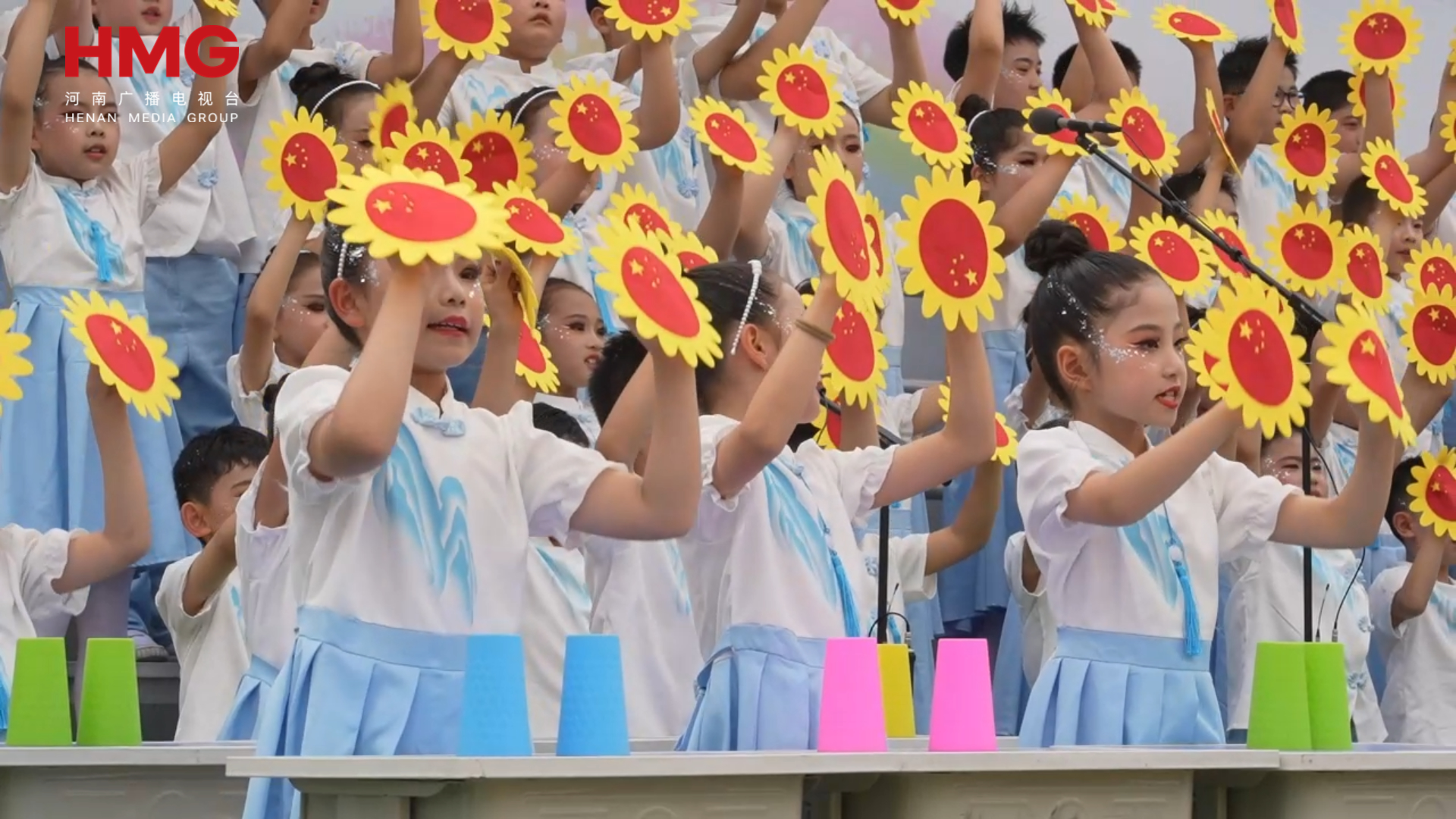 合唱展演庆“六一”！新乡学院附属中学用歌声传递梦想 - 图5
