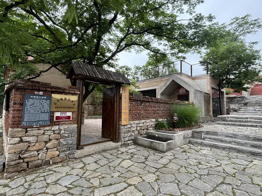 桃花岛上书香漫起，这个景区里的图书馆开馆 - 图1