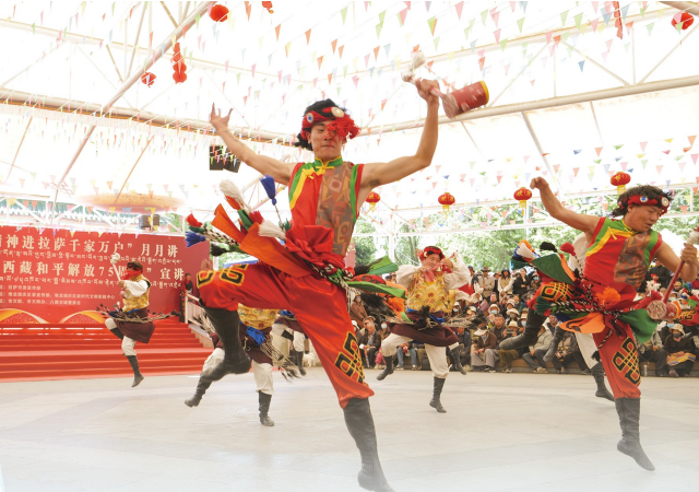 西藏各地以丰富多彩的活动庆祝西藏和平解放七十五周年 - 图2