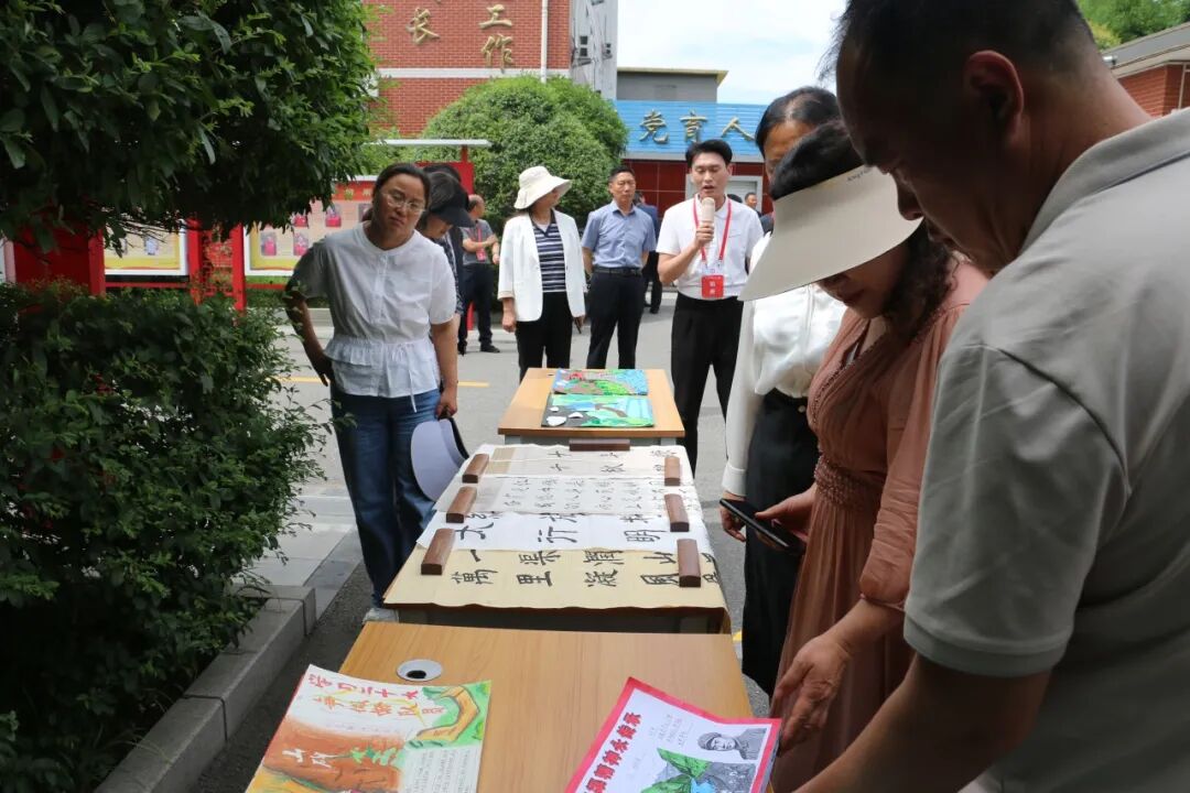 安阳市第二十一中学进行“展办学特色 促质量提升”亮点展示活动 - 图4