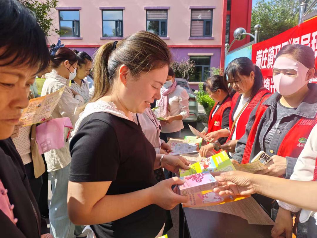叶酸怎么吃？托育怎么选？岱岳区满庄镇、大汶口工业园这场活动为“准爸妈”划重点 - 图2