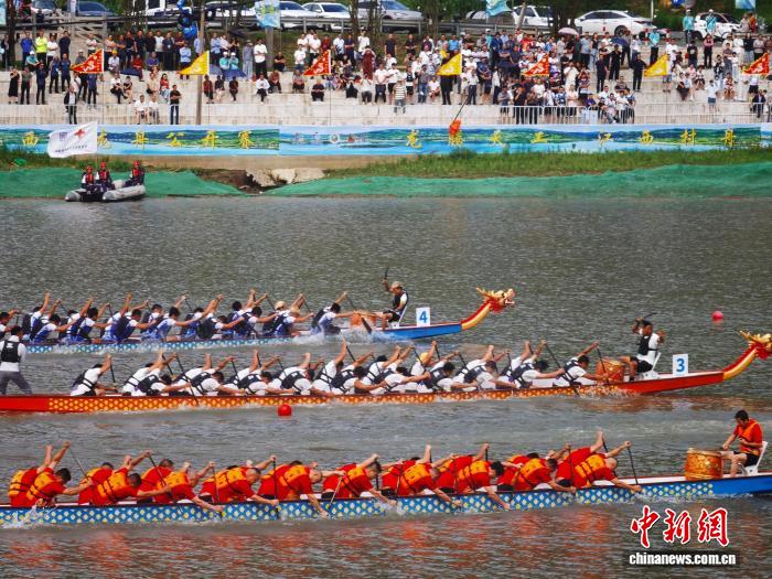 江西“村舟”在分宜开桨 村民从千里外工作地返乡参赛 - 图2