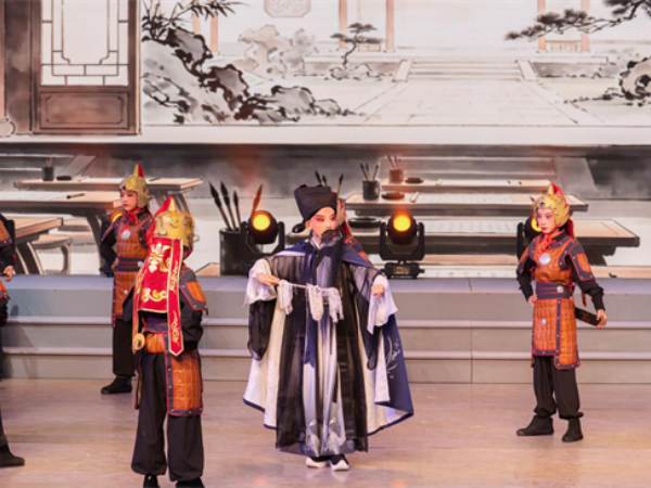 “梅香苏韵·薪火相传”苏州市少儿戏曲“小梅花”展演圆满落幕 - 图3