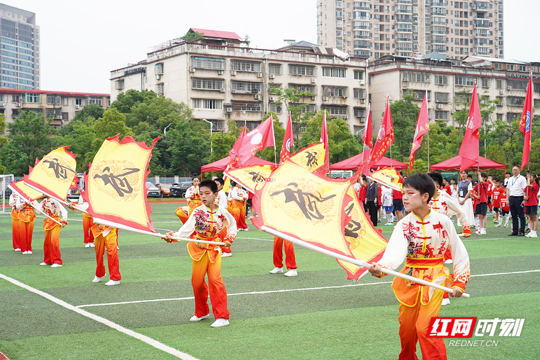 组图丨800名足球小将“岳”战“岳”勇“岳”冲锋 - 图2