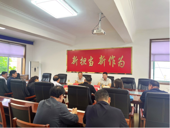 走进联络站、共话新发展——岱岳区人大常委会调研指导范镇人大工作 - 图1