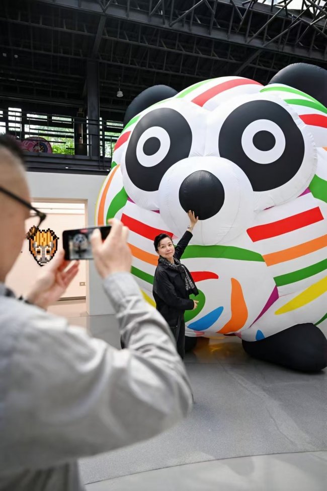 五色共生，艺启社区｜「最是红橙黄绿橘」青年先锋艺术群展 在方寸山当代艺术中心启幕 - 图5
